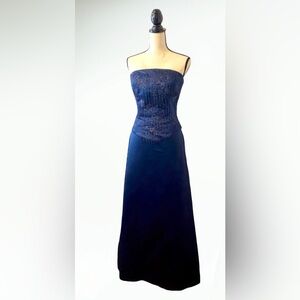 Donna Gray Two Piece Gown Beaded Corset Top with Satin  Skirt Size 14 Wo…